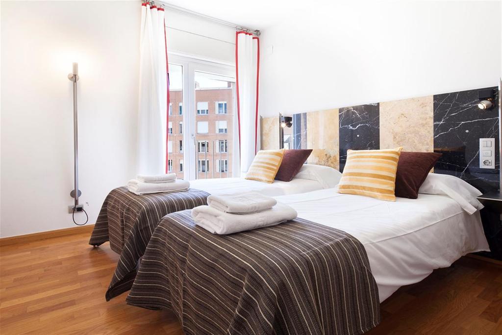 Stay U-Nique Apartments Salvador Espriu Barcelone Chambre photo